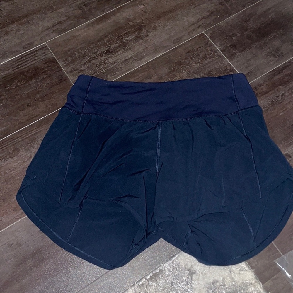 Lululemon speed up shorts 4” mid rise